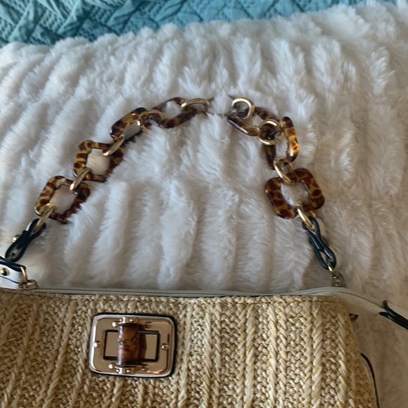 Sondra Roberts Squared straw and white leather handbag EUC - Picture 2 of 9